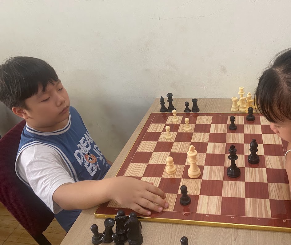 Ảnh Ngô Việt Hoàng
