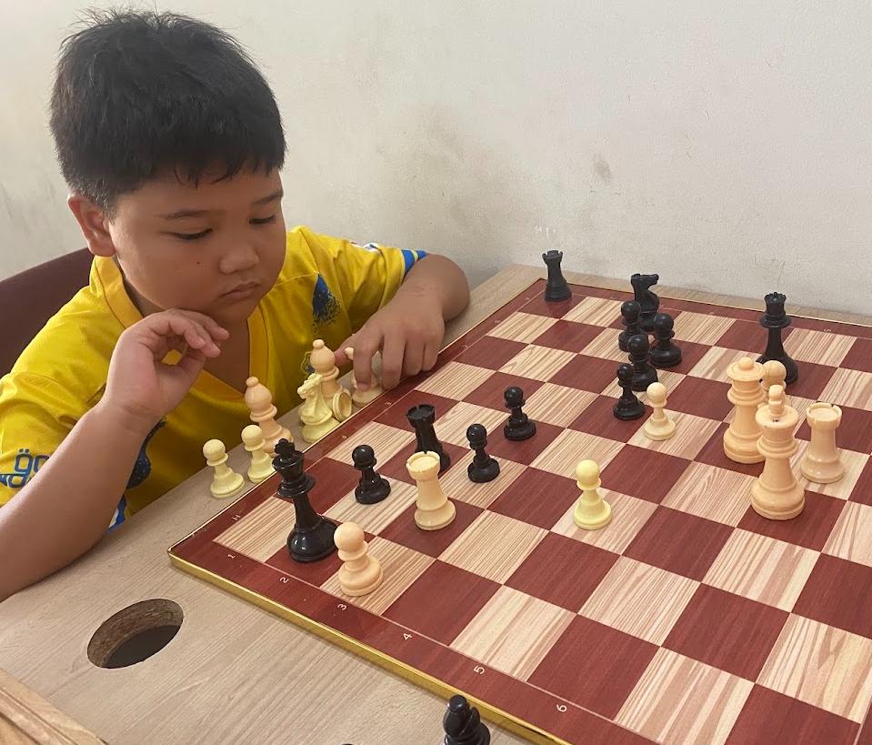 Ảnh Nguyễn Hữu Anh Quân